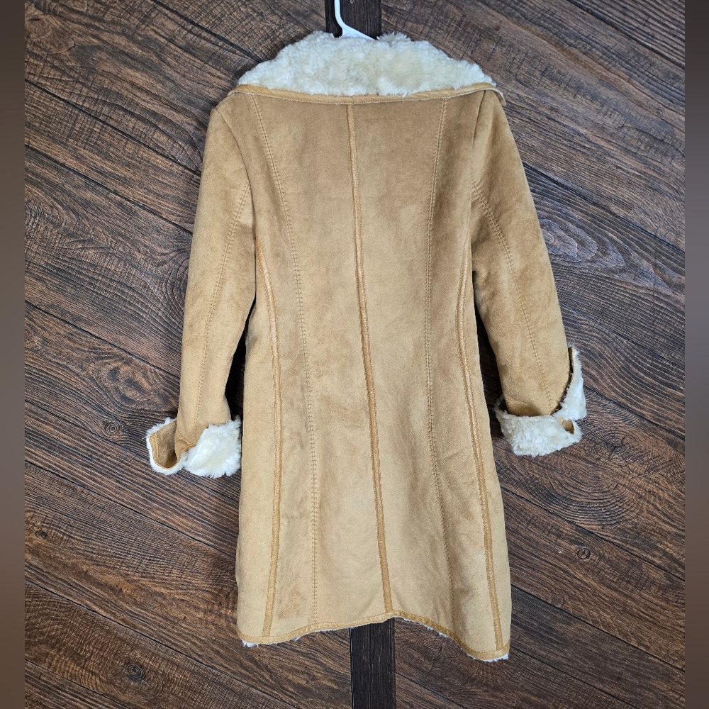 Super Soft Mossimo Supply Co. Tan Penny Lane with Cream Lining Faux Fur Coat M - Picture 5 of 9